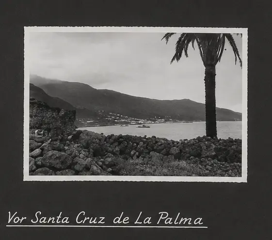 Llegada a Santa Cruz de La Palma del entonces capitán de fragata Karl Doenitz. en el crucero Emden.
